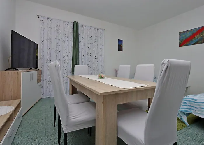 Apartmán With Parking Space - 24866 *